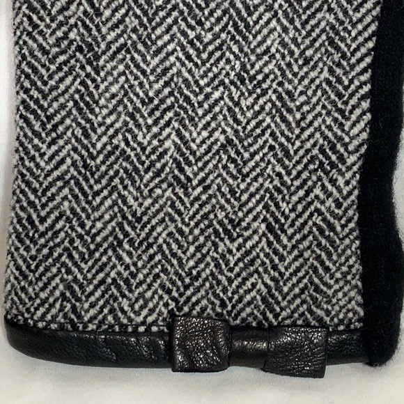 Lauren Ralph Lauren Tweed Gloves - Picture 4 of 6